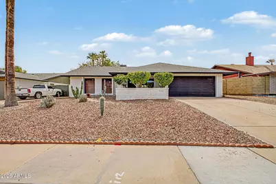 711 W Strahan Drive, Tempe, AZ 85283 - Photo 1