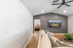 3229 E Montecito Ave, Phoenix, AZ 85018 - Photo 21