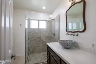 3229 E Montecito Ave, Phoenix, AZ 85018 - Photo 35