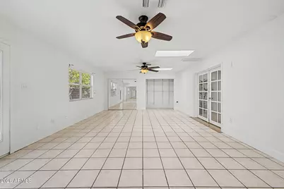 2816 W Villa Maria Drive, Phoenix, AZ 85053 - Photo 29