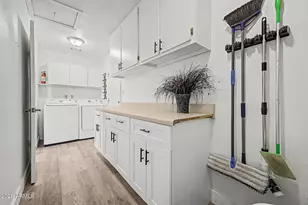 2816 W Villa Maria Dr, Phoenix, AZ 85053 - Photo 13