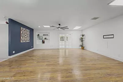 2816 W Villa Maria Drive, Phoenix, AZ 85053 - Photo 23
