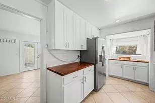 410 W Parkway Blvd, Tempe, AZ 85281 - Photo 15