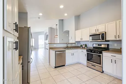 17505 W Ocotillo Avenue, Goodyear, AZ 85338 - Photo 11