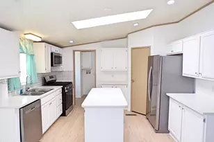 590 E Camino De Tundra, Huachuca City, AZ 85616 - Photo 11