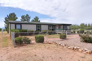590 E Camino De Tundra, Huachuca City, AZ 85616 - Photo 5