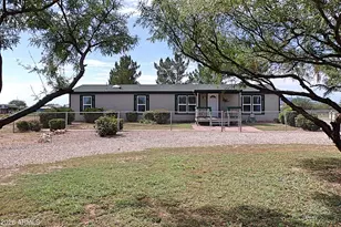 590 E Camino De Tundra, Huachuca City, AZ 85616 - Photo 1