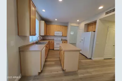 833 E Sheffield Avenue, Chandler, AZ 85225 - Photo 13