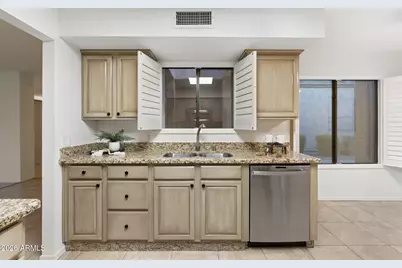 19249 N 93rd Drive, Peoria, AZ 85382 - Photo 11