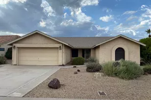 20053 N 98th Ln, Peoria, AZ 85382 - Photo 3