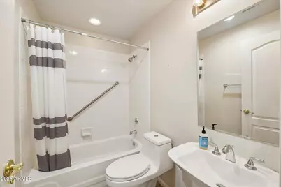 1747 E Northern Avenue #216, Phoenix, AZ 85020 - Photo 21