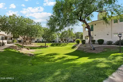 1747 E Northern Avenue #216, Phoenix, AZ 85020 - Photo 27