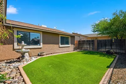 686 W 22nd Avenue, Apache Junction, AZ 85120 - Photo 3