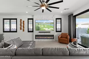 17152 W Middlebury St, Surprise, AZ 85388 - Photo 9