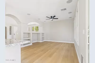 18298 W Smokey Drive, Surprise, AZ 85388 - Photo 5