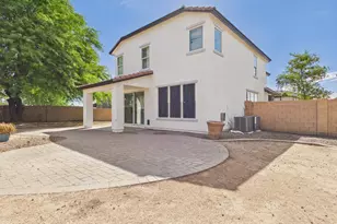 18298 W Smokey Dr, Surprise, AZ 85388 - Photo 23