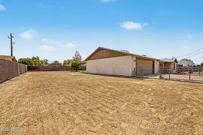 17 W Whyman Avenue, Avondale, AZ 85323 - Photo 29