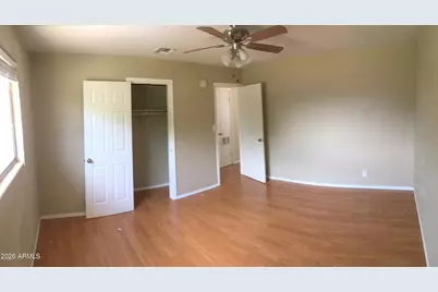 7447 W Becker Lane, Peoria, AZ 85345 - Photo 5