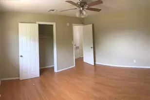 7447 W Becker Ln, Peoria, AZ 85345 - Photo 5