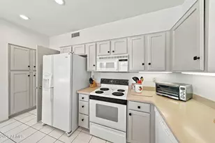 13808 W Parada Dr, Sun City West, AZ 85375 - Photo 17
