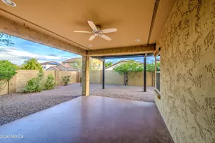 17517 W Pinnacle Vis Dr, Surprise, AZ 85387 - Photo 43