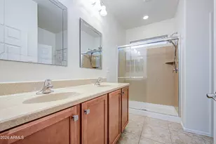 17517 W Pinnacle Vis Dr, Surprise, AZ 85387 - Photo 27
