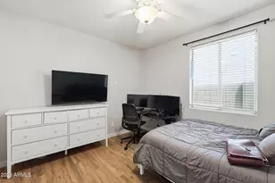 2420 E Darrel Rd, Phoenix, AZ 85042 - Photo 19