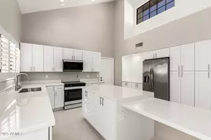 9635 E Sutton Dr, Scottsdale, AZ 85260 - Photo 15