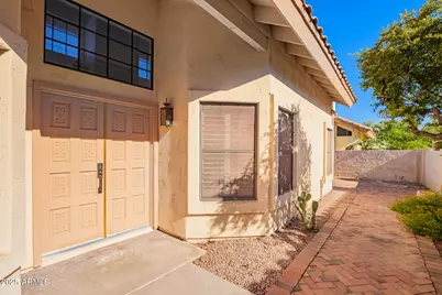 9635 E Sutton Drive, Scottsdale, AZ 85260 - Photo 7