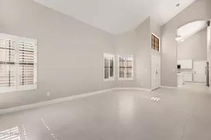 9635 E Sutton Dr, Scottsdale, AZ 85260 - Photo 11