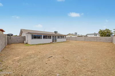 2724 E Holmes Avenue, Mesa, AZ 85204 - Photo 21