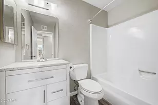 2724 E Holmes Ave, Mesa, AZ 85204 - Photo 17
