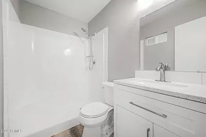 2724 E Holmes Avenue, Mesa, AZ 85204 - Photo 17