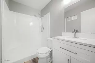 2724 E Holmes Ave, Mesa, AZ 85204 - Photo 17