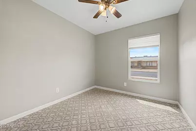 2724 E Holmes Avenue, Mesa, AZ 85204 - Photo 15