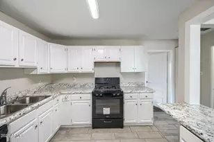 2816 W Marshall Ave, Phoenix, AZ 85017 - Photo 13
