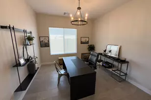 39318 N Trajen Pl, San Tan Valley, AZ 85140 - Photo 27