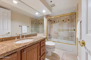 7860 E Camelback Rd, Scottsdale, AZ 85251 - Photo 9
