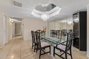 7860 E Camelback Rd, Scottsdale, AZ 85251 - Photo 3