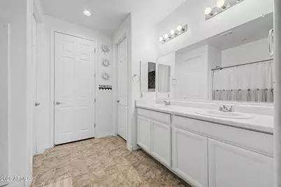 976 W Sullivan Avenue, Coolidge, AZ 85128 - Photo 17