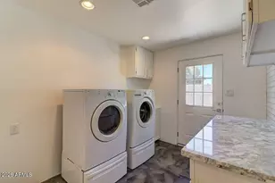 8338 E Granada Rd, Scottsdale, AZ 85257 - Photo 9