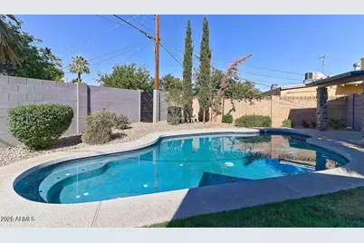 8338 E Granada Road, Scottsdale, AZ 85257 - Photo 19