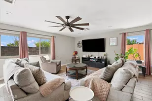 3201 S 63rd Ln, Phoenix, AZ 85043 - Photo 11