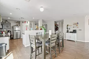 3201 S 63rd Ln, Phoenix, AZ 85043 - Photo 5