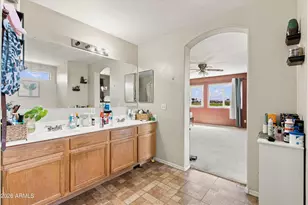 3201 S 63rd Ln, Phoenix, AZ 85043 - Photo 23