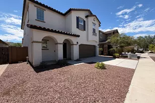 841 E Gary Ln, Phoenix, AZ 85042 - Photo 27