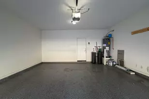841 E Gary Ln, Phoenix, AZ 85042 - Photo 25