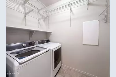 841 E Gary Lane, Phoenix, AZ 85042 - Photo 7