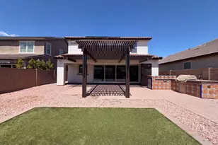 841 E Gary Ln, Phoenix, AZ 85042 - Photo 5