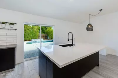 8150 E Columbus Avenue, Scottsdale, AZ 85251 - Photo 9